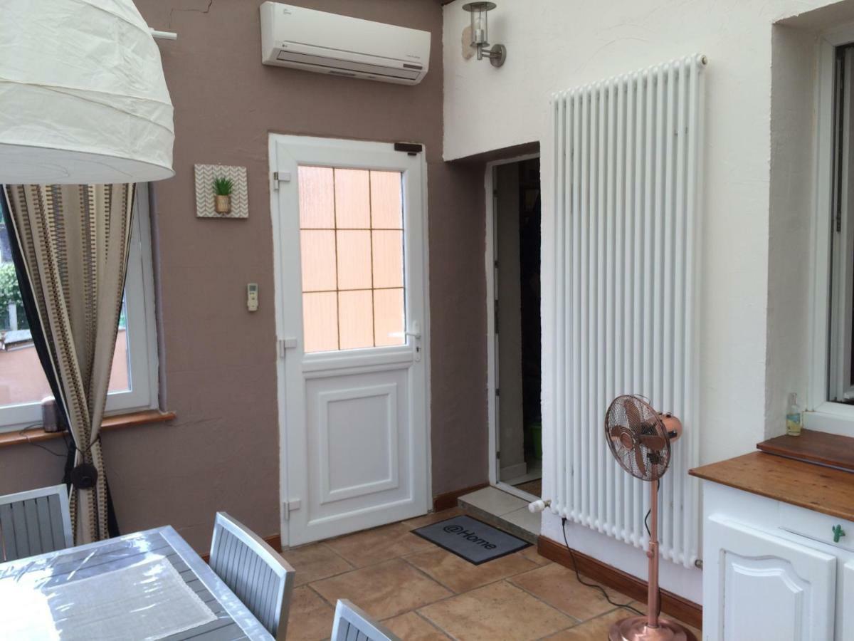 Maison entière avec cour dans le Chablisien Villy  Extérieur photo