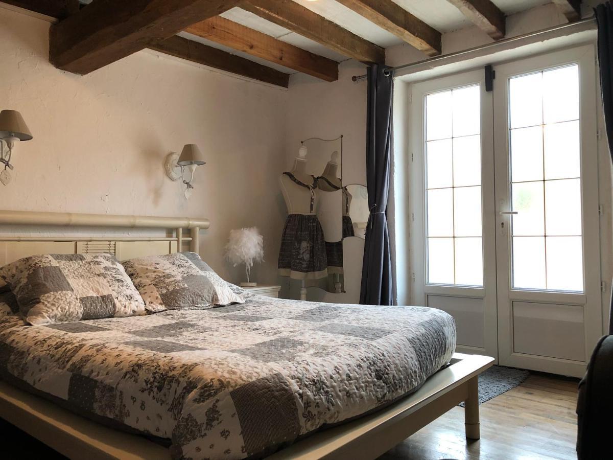 Maison entière avec cour dans le Chablisien Villy  Extérieur photo